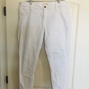 Daytrip Virgo Ankle Skinny White Jeans Buckle